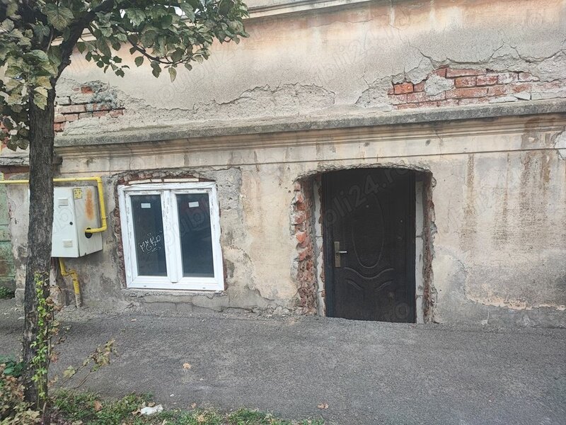 Satu Mare brasadas.com vinde Casa+Anexa Centru Satu Mare.